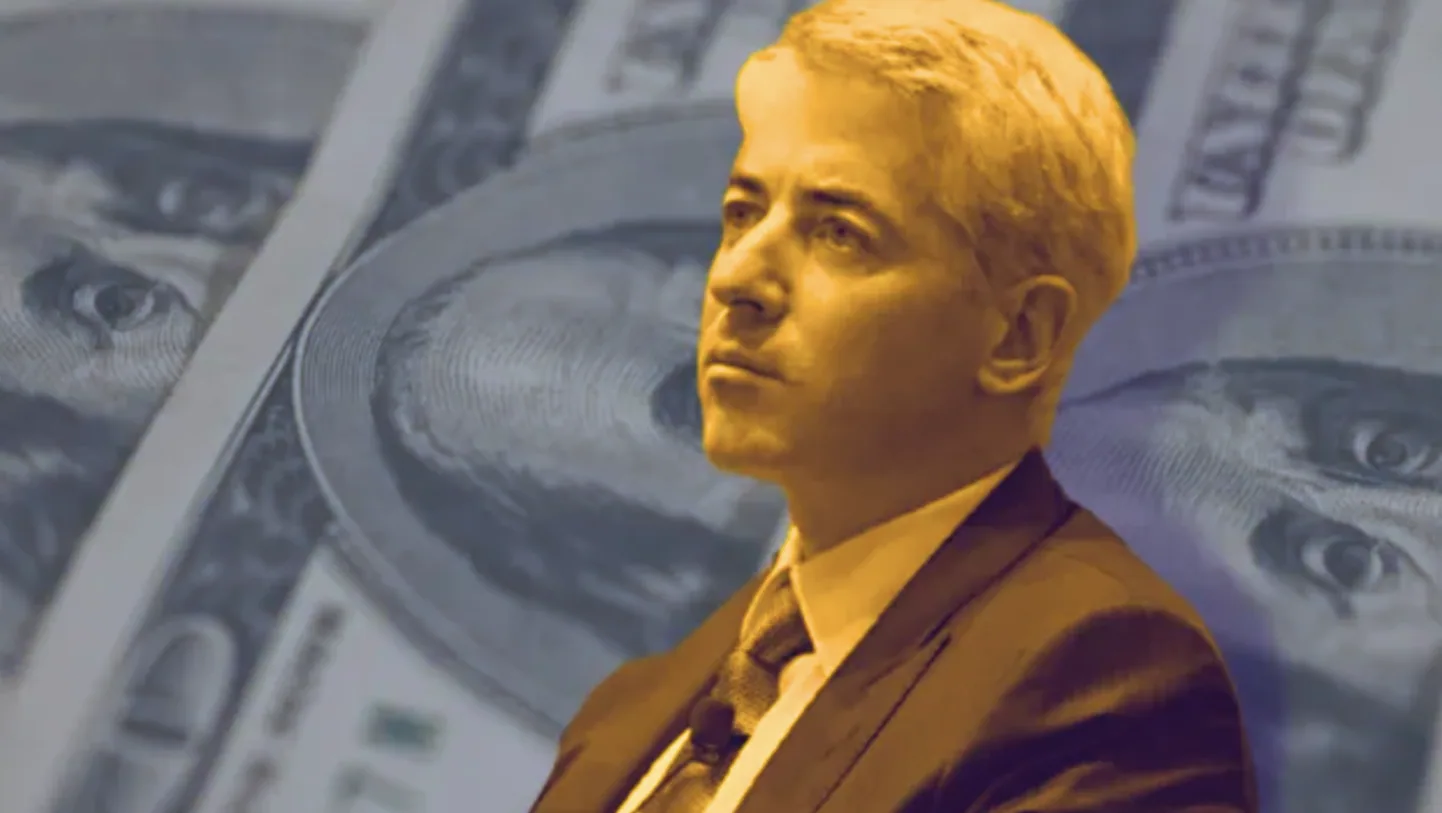 Bill Ackman in primo piano su sfondo di banconote da 100 dollari, simbolo del potere economico della Silicon Valley
